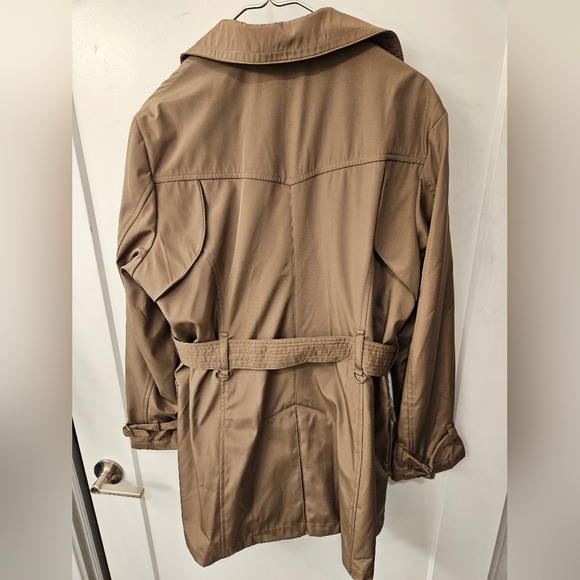 NWT - Jones New York Tan Mid Length Double Breasted Trench Coat - Size XL - Picture 9 of 12